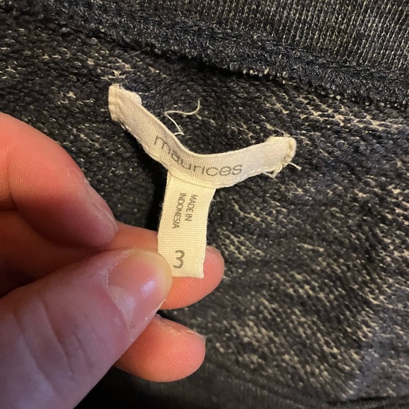 Sweater shirt - Picture 2 of 2